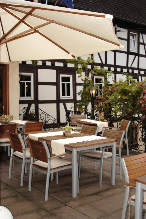 Hotel Restaurant Paradeismuehle クリンゲンベルク・アム・マイン エクステリア 写真